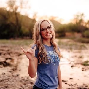 Meet your Posher, Hannah